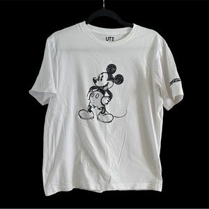 UNIQLO Disney Adults Mickey Mouse T-Shirt - Size M